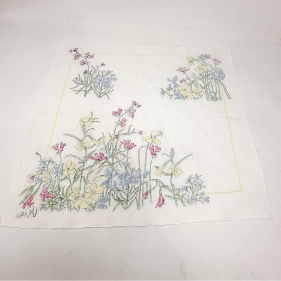 Vintage VERA NEUMANN Napkins Set of 3 Printed Floral 16” X 16” Square Napkins - Picture 14 of 14
